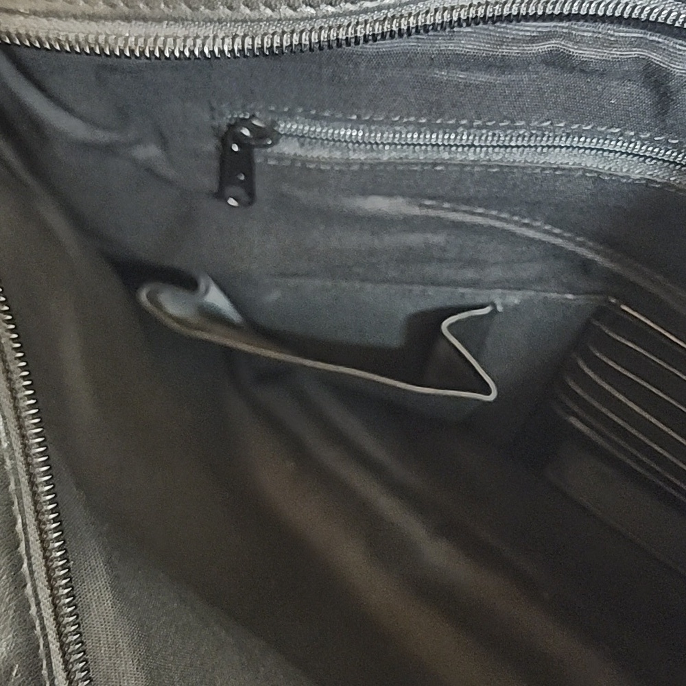 HOBO INTERNATIONAL Black Leather Unisex Bag. Organizer Carryall Minimalist Sz L - Picture 12 of 13